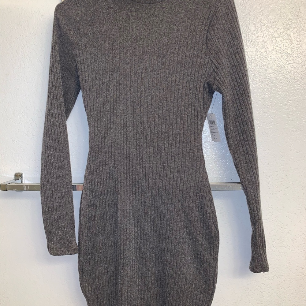 Long sleeve dress
